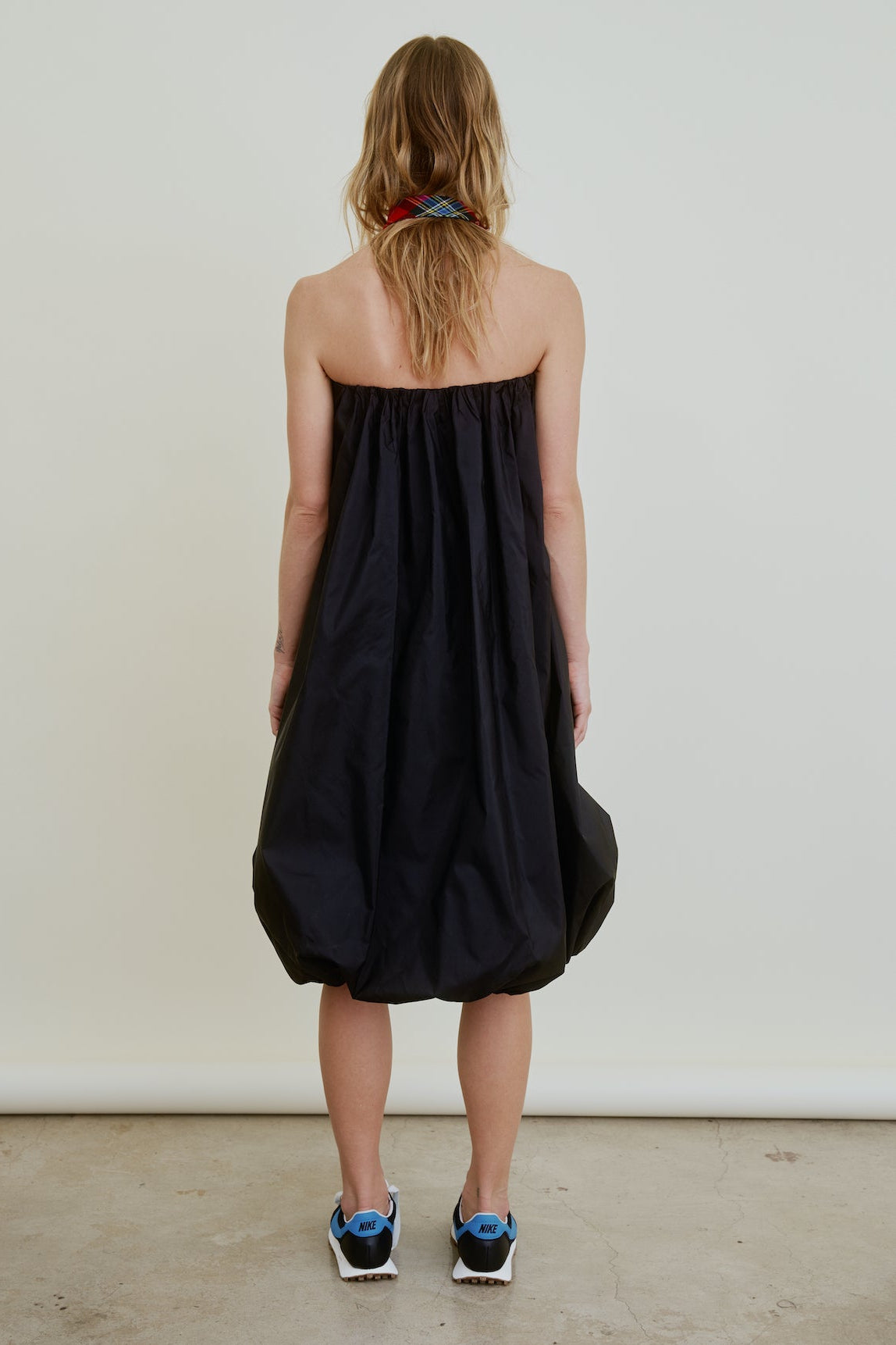 COSMO | black taffeta