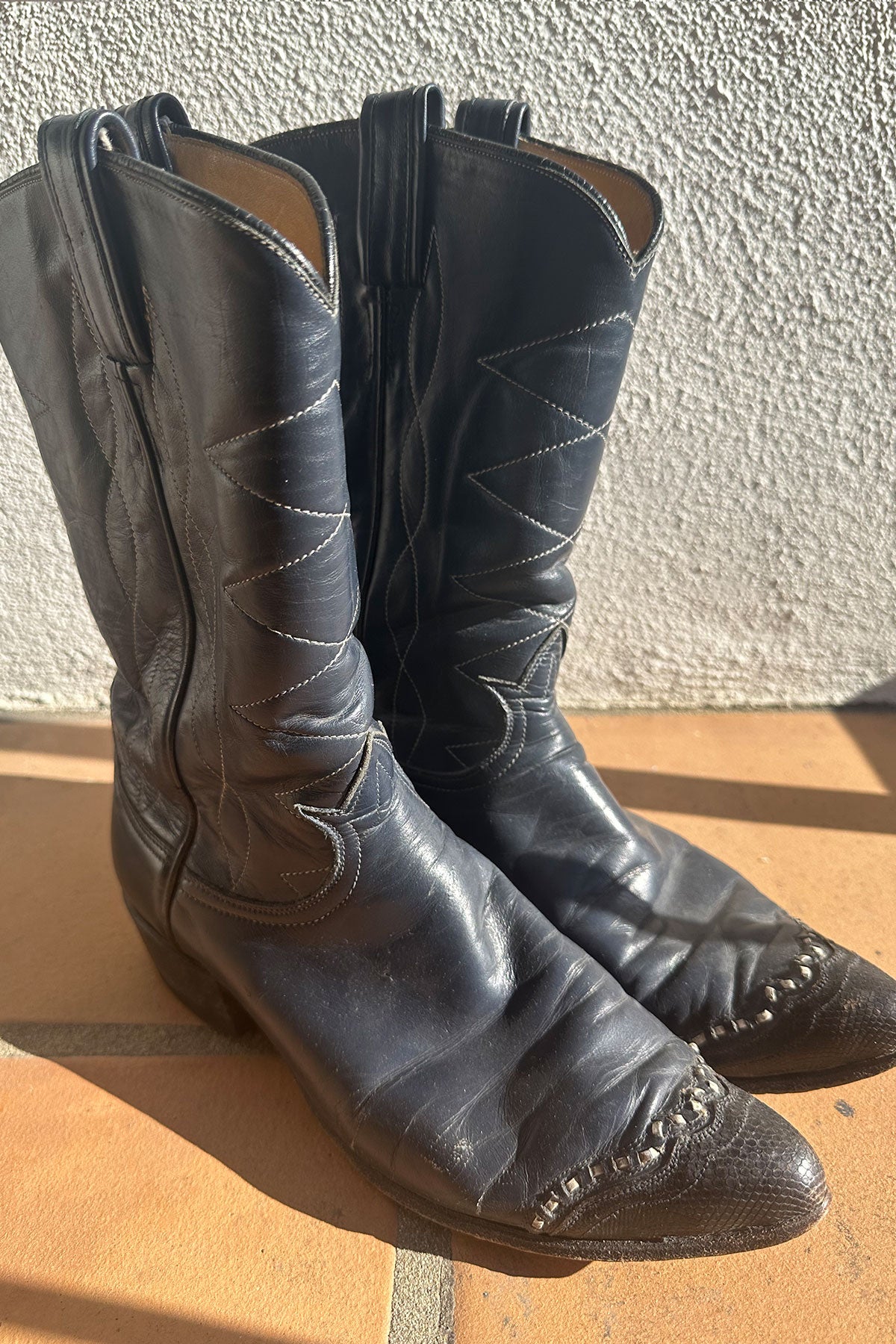 VINTAGE TONY LAMA COWBOY BOOTS | emilia teju w/ lizard tip