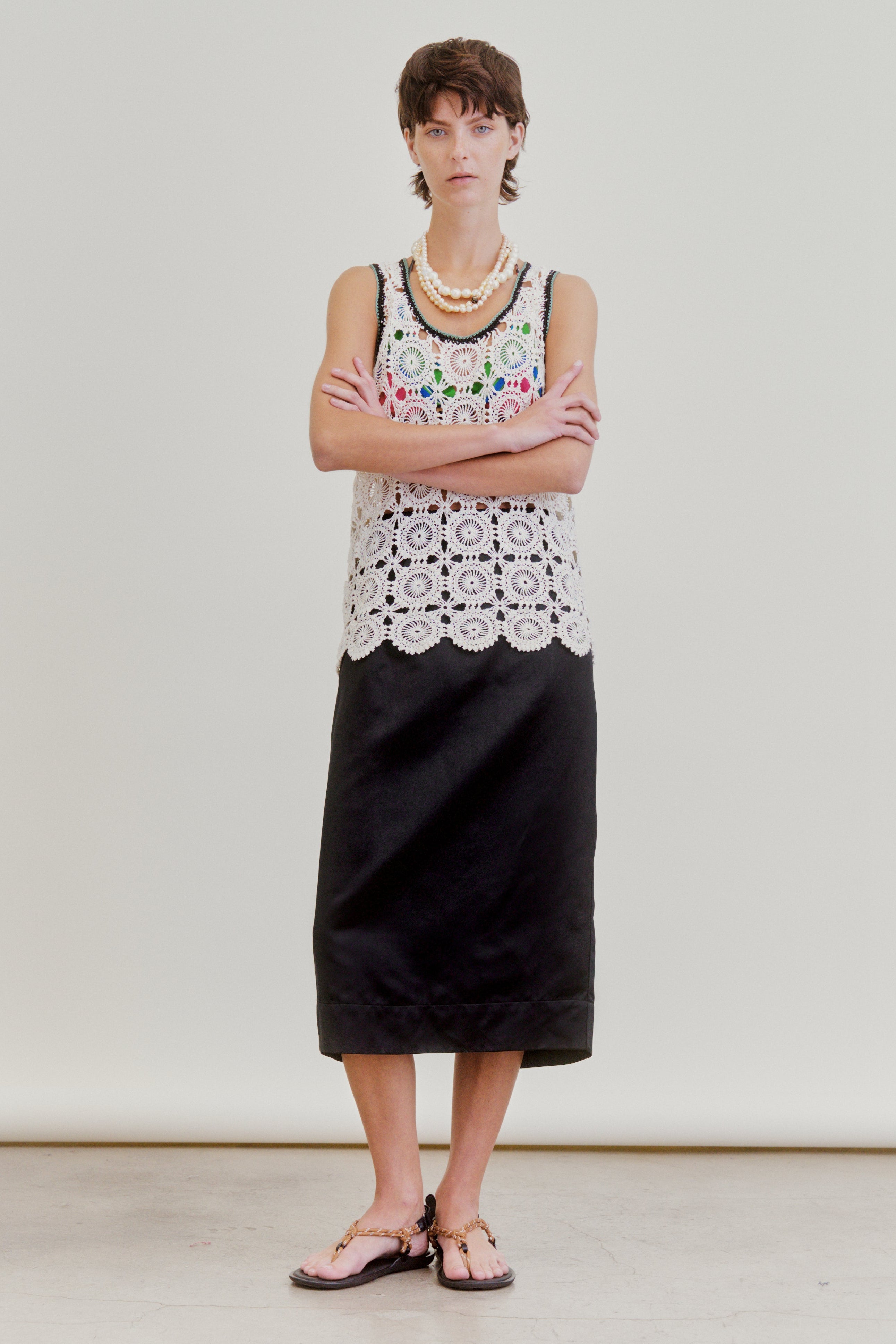 LE PENCIL | black satin