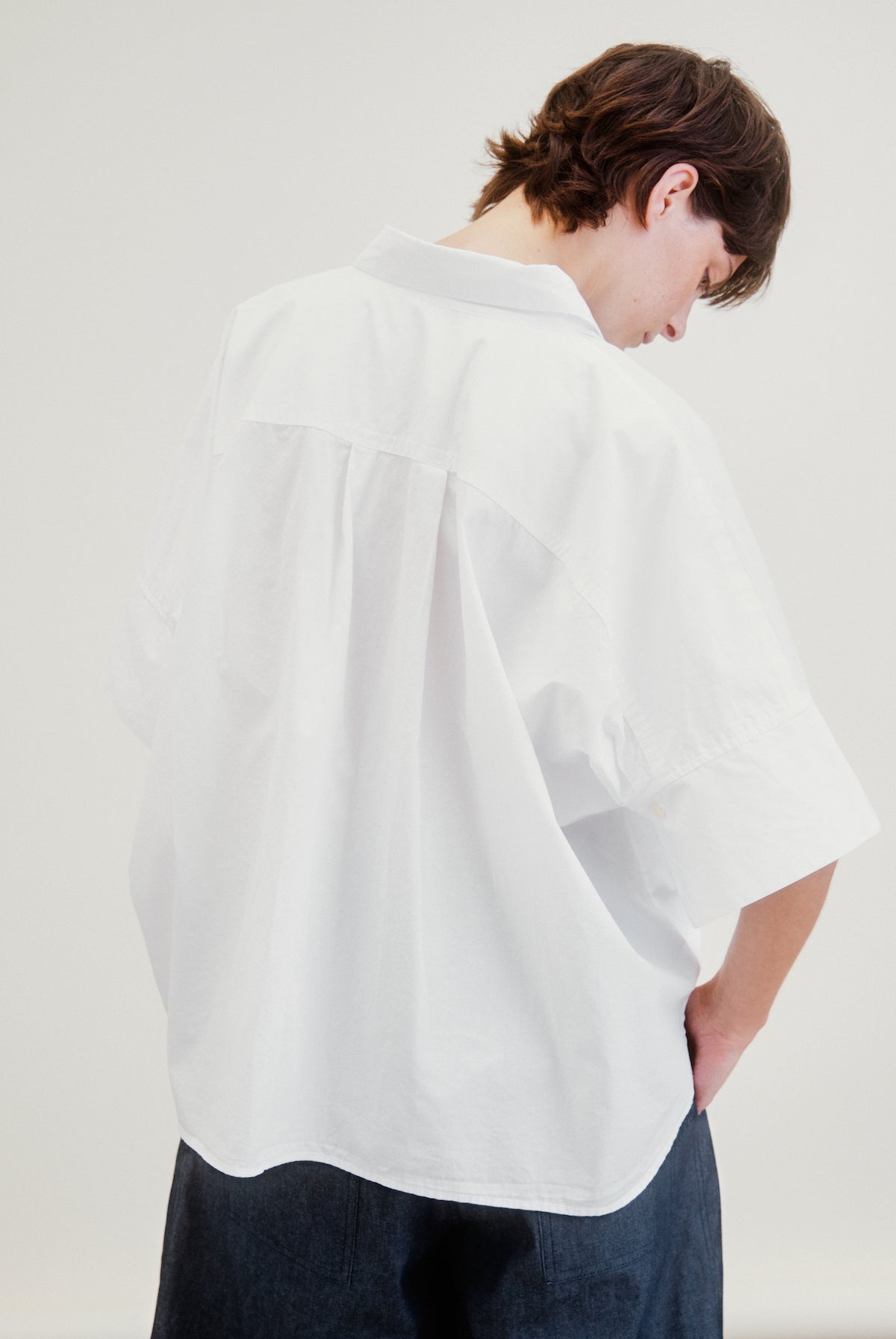 VESPER | white