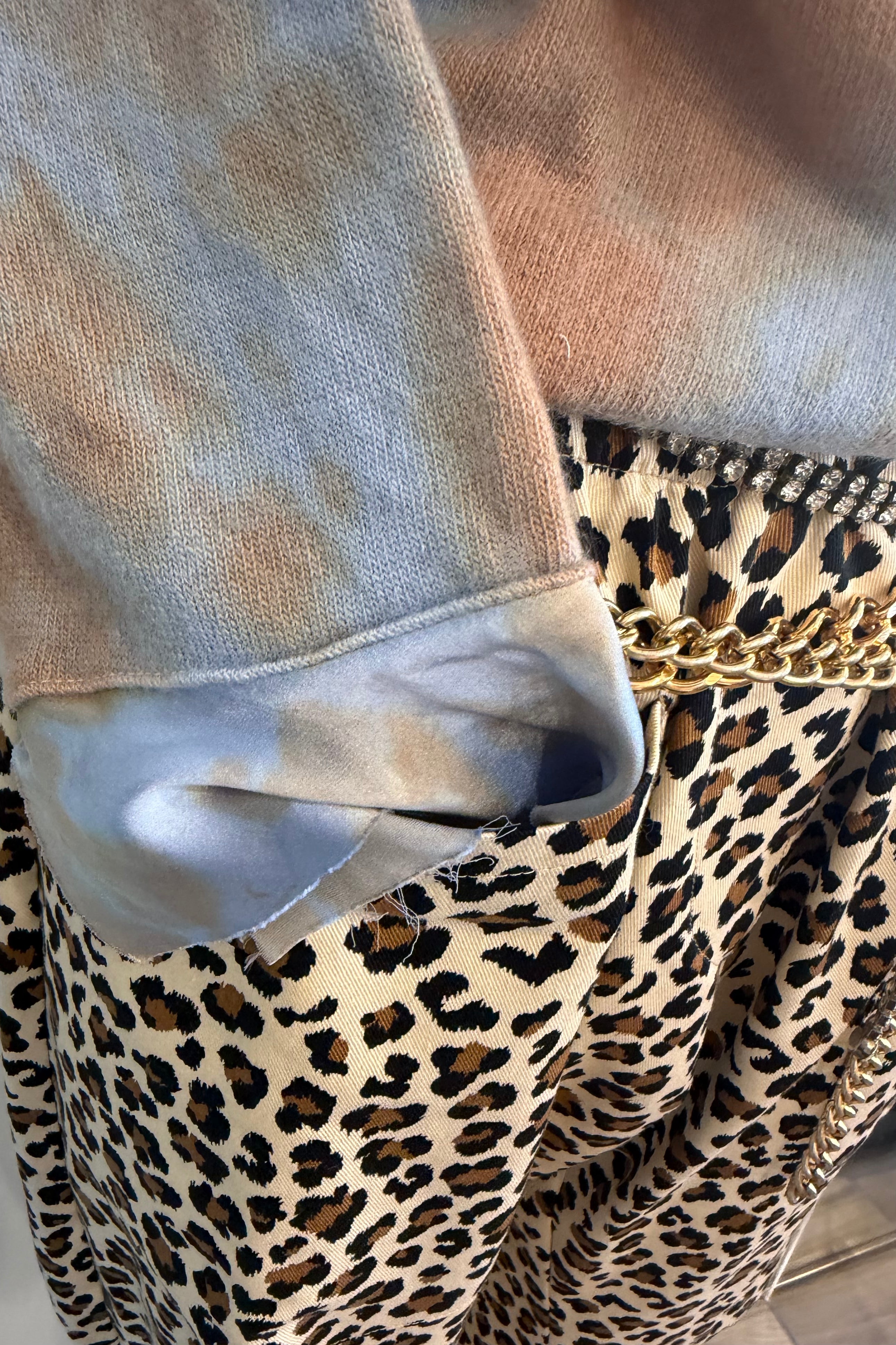 SQUIRT | blue brown tie dye sweater