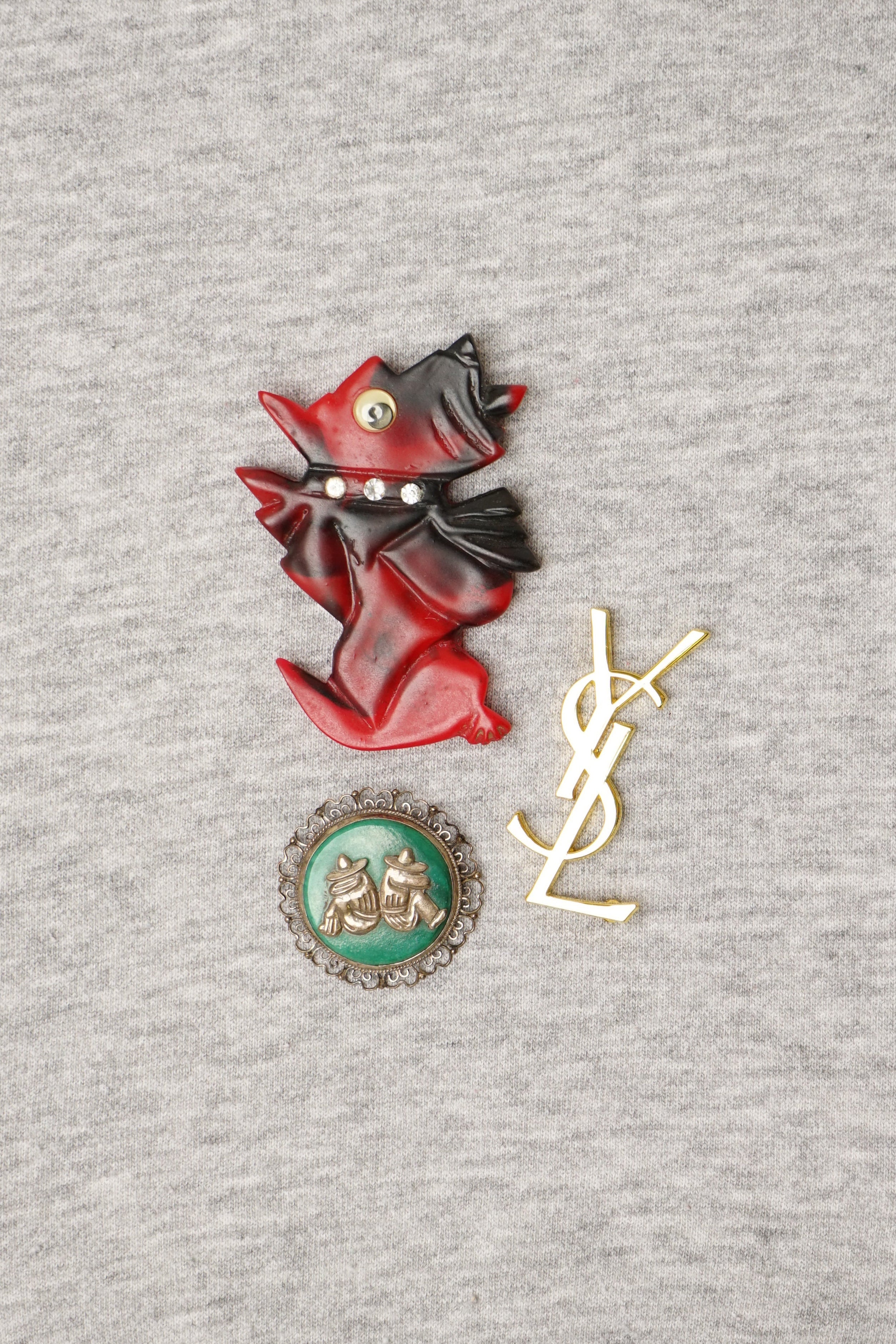 VINTAGE BROOCHES | premier