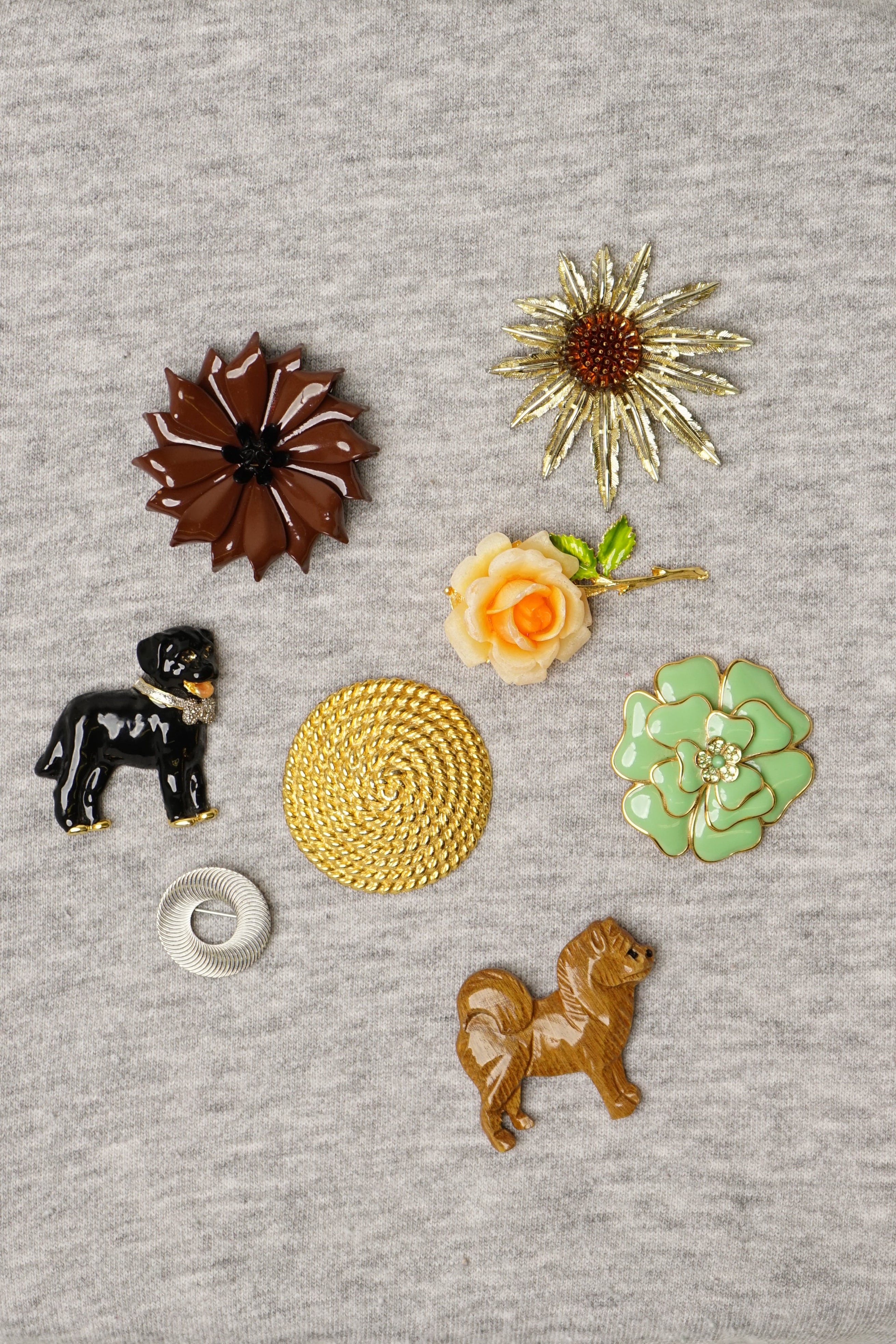 VINTAGE BROOCHES | group 2