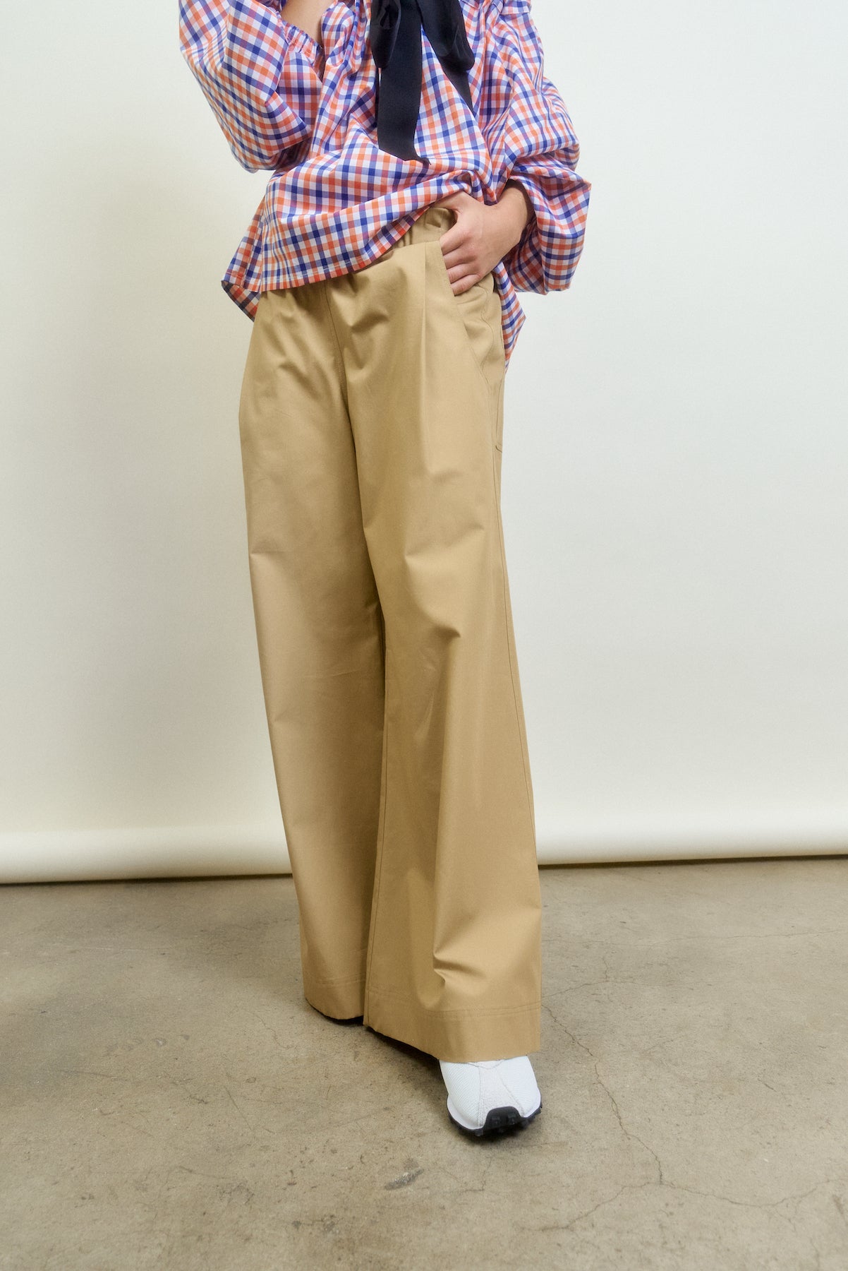 CONNOR | khaki