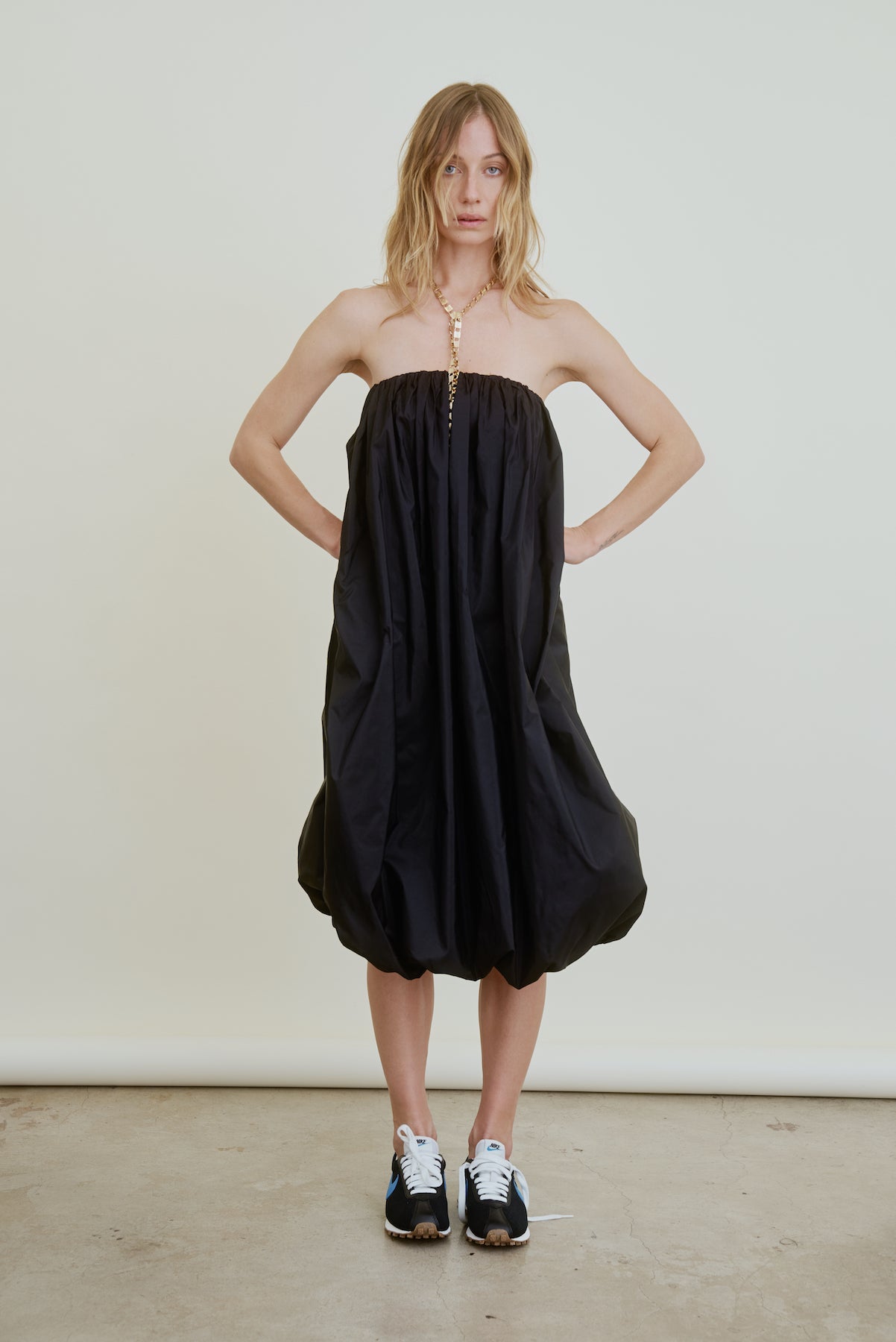 COSMO | black taffeta