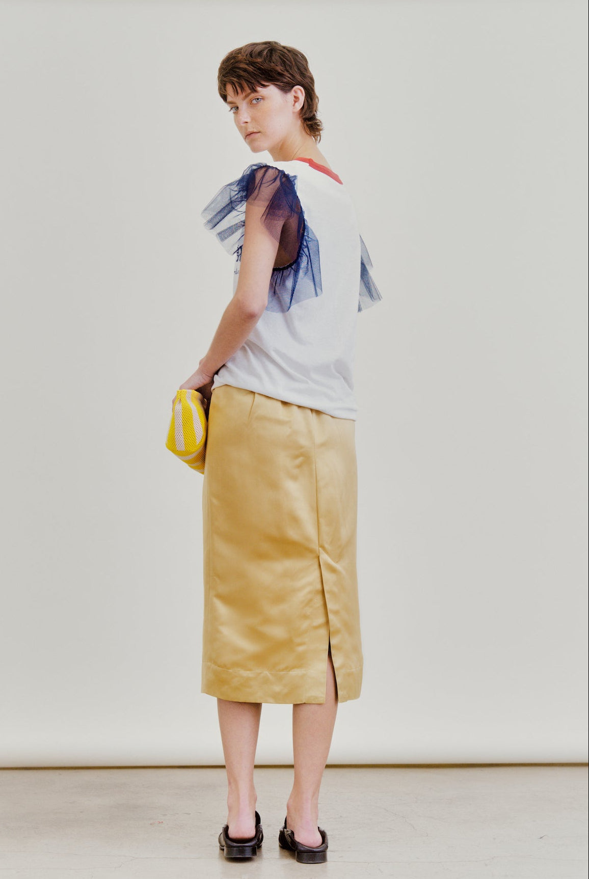 LE PENCIL | gold satin