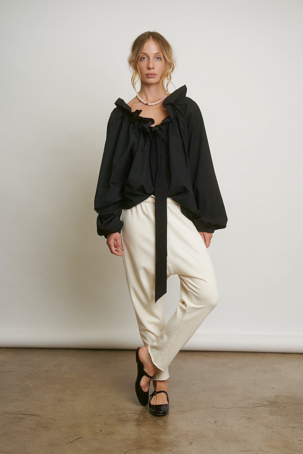 BEAUTIFUL MESS | black poplin