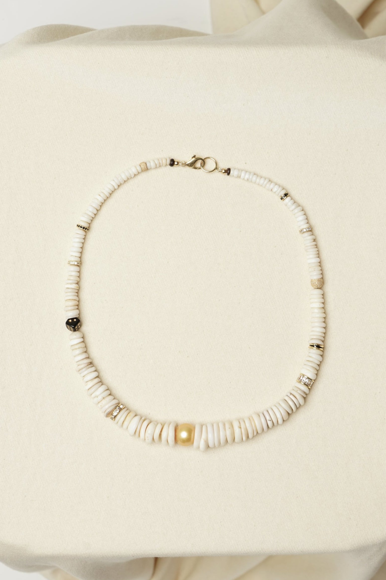 CHOKER | jumbo puka