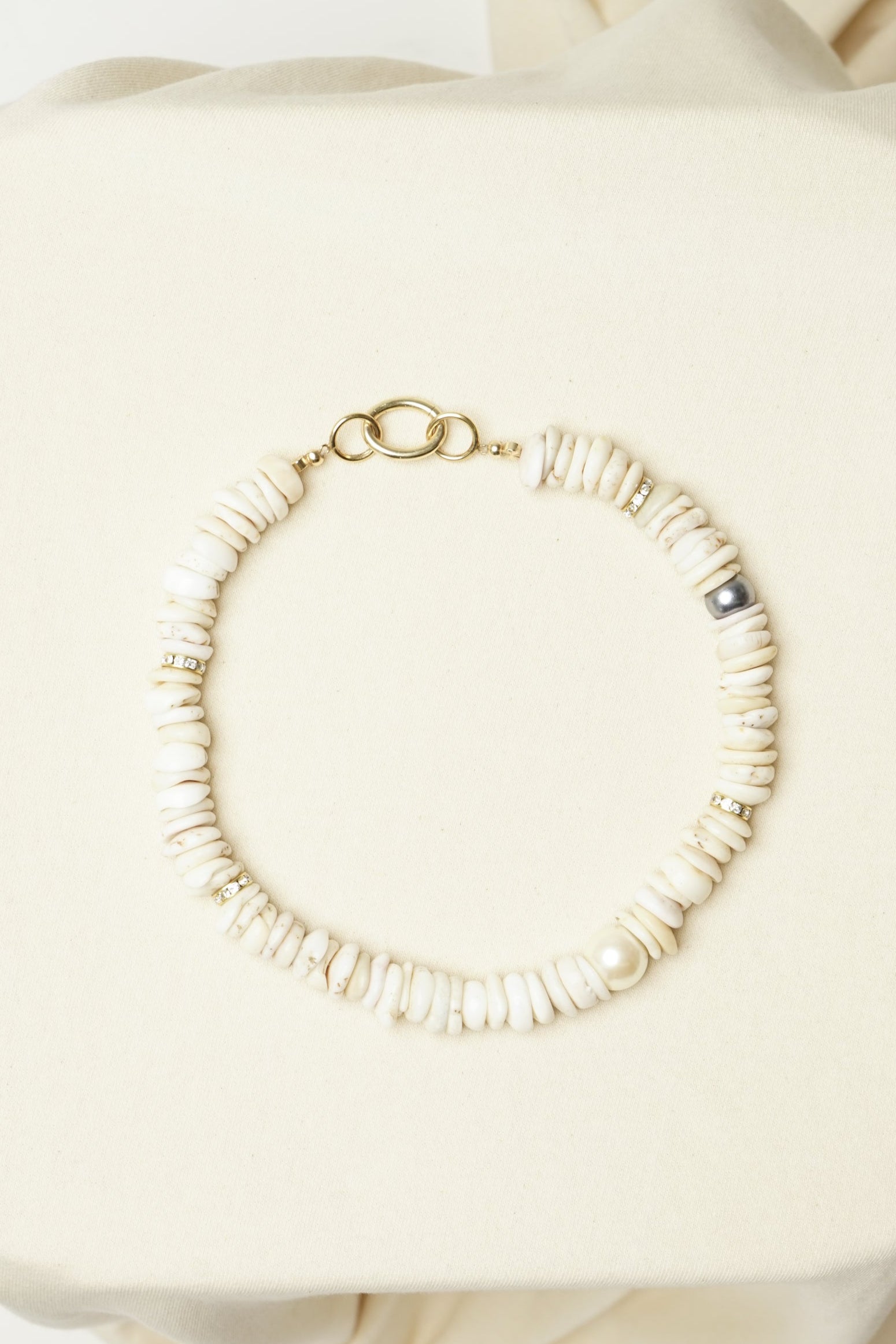 CHOKER | jumbo puka