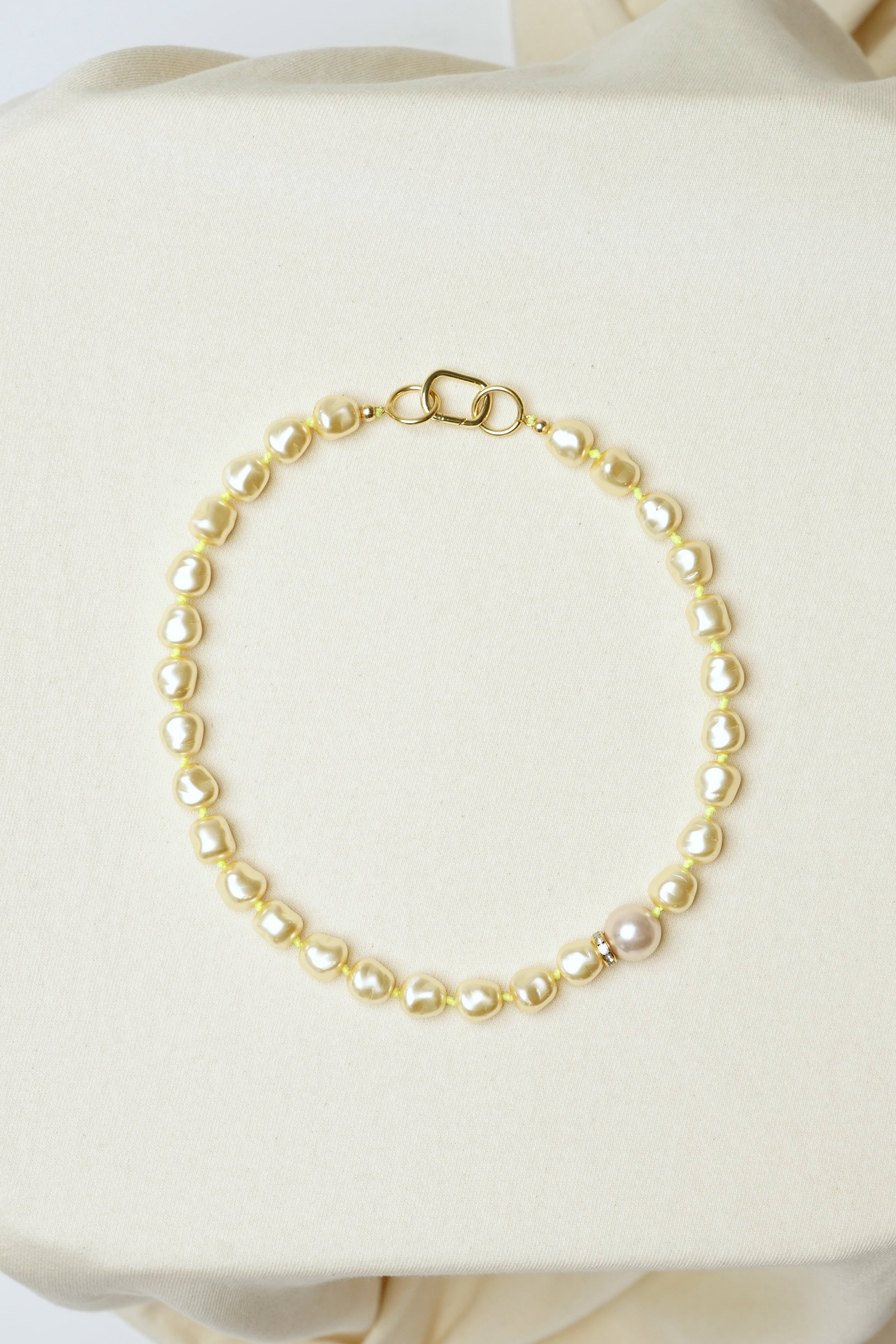 CHOKER | odd balls 2