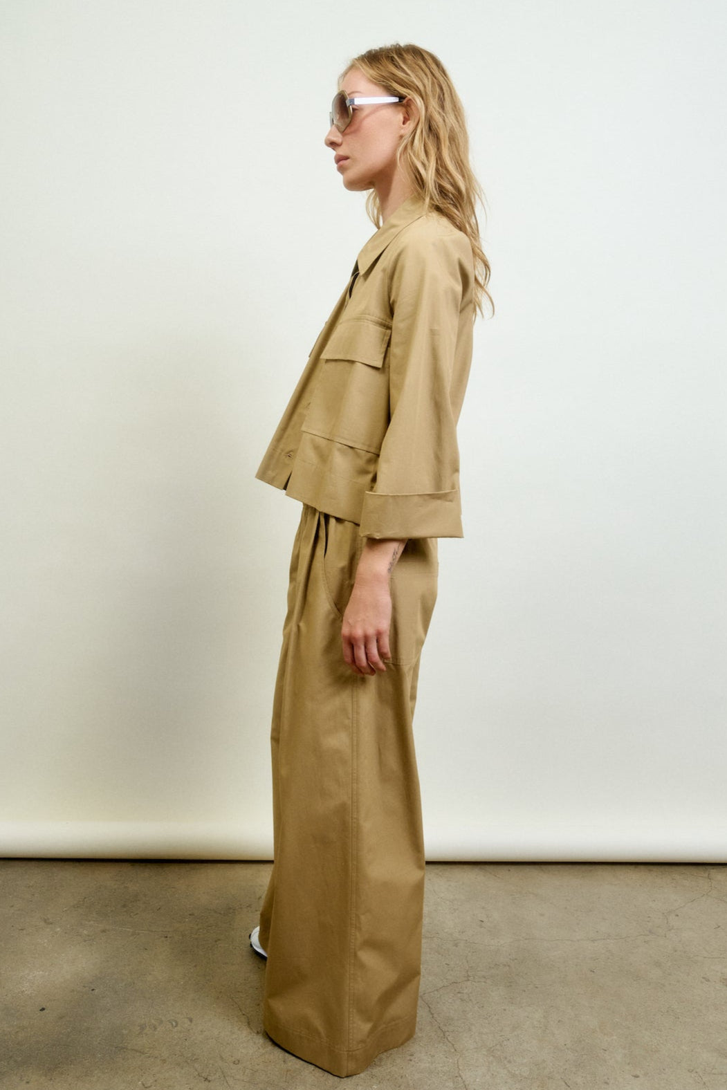 CONNOR | khaki